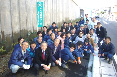 国道134号線千石河岸側道植樹