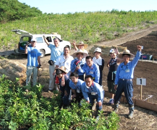 湘南国際村・植樹祭準備作業