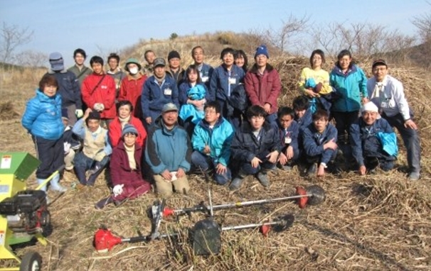 湘南国際村草刈り作業